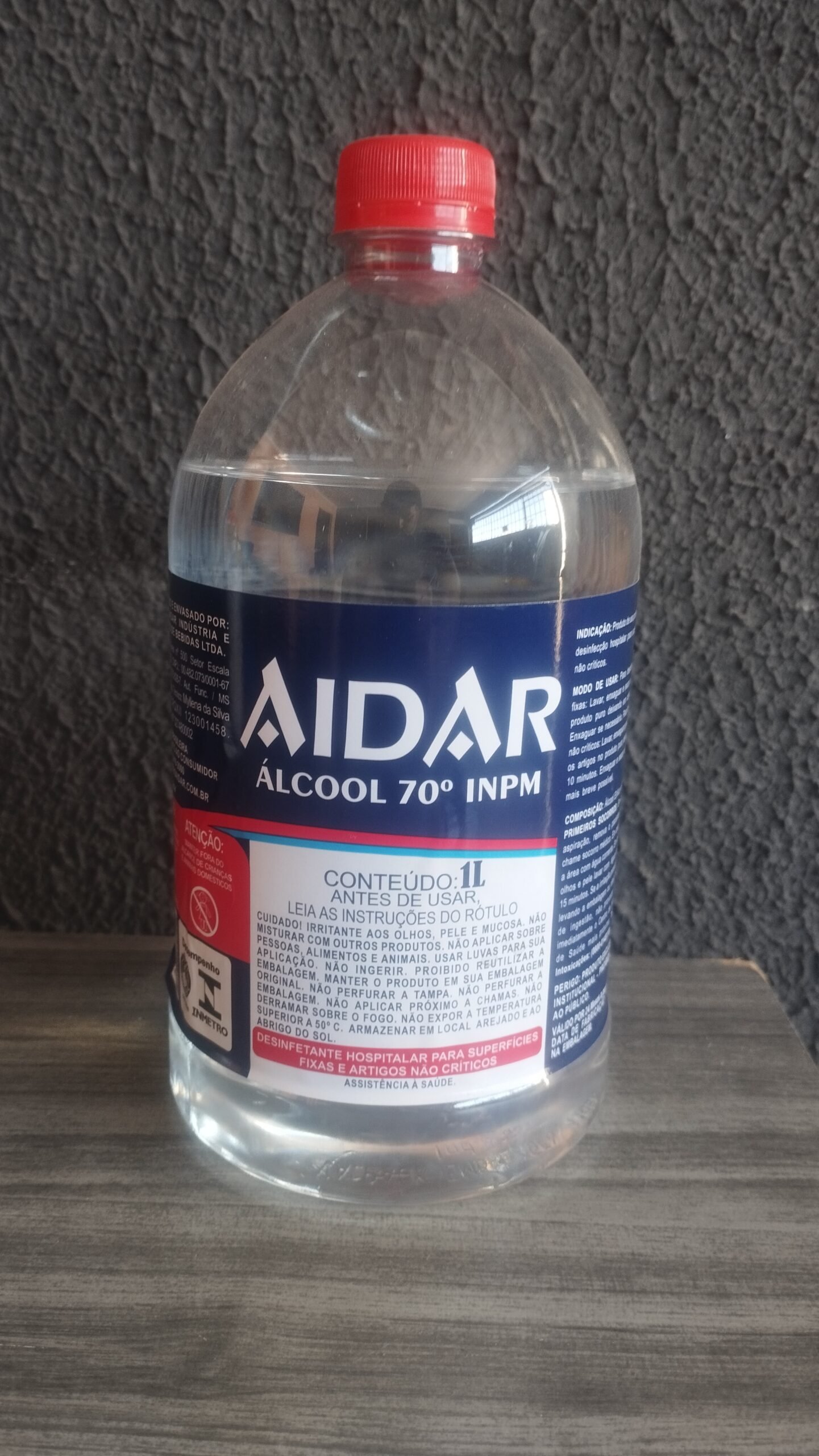 Álcool 70% usado uma única vez